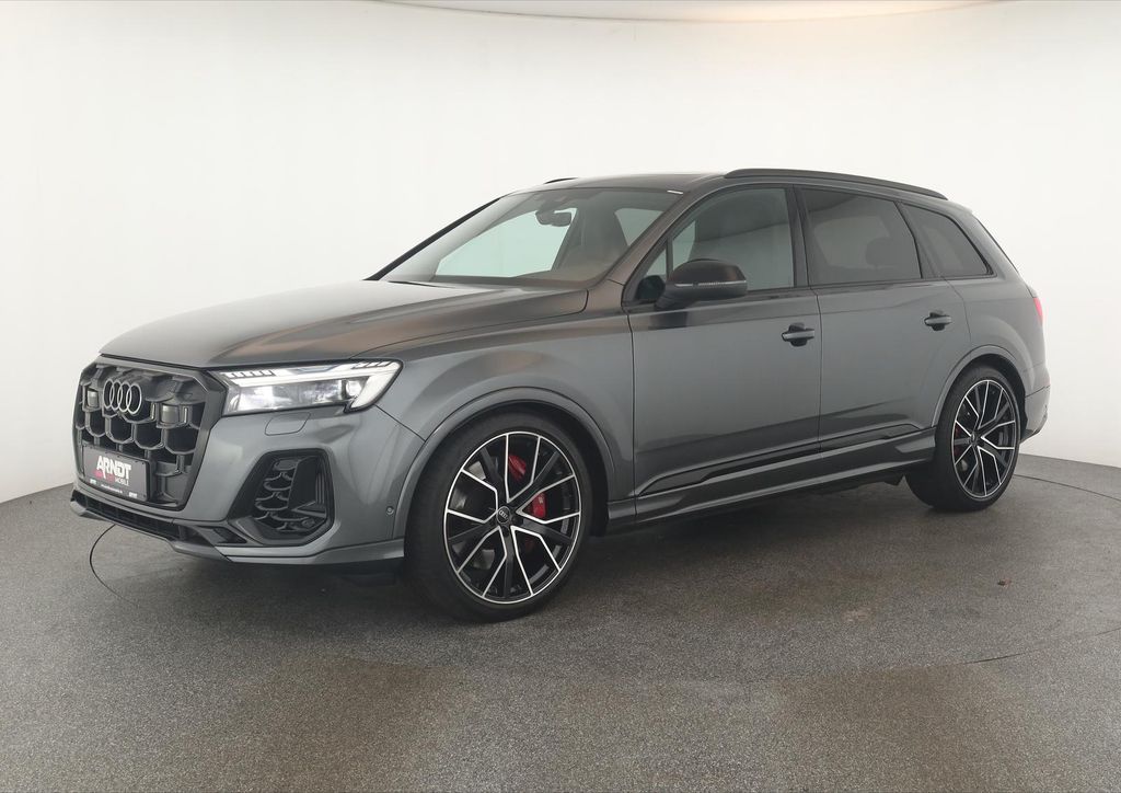 Audi SQ7 2025