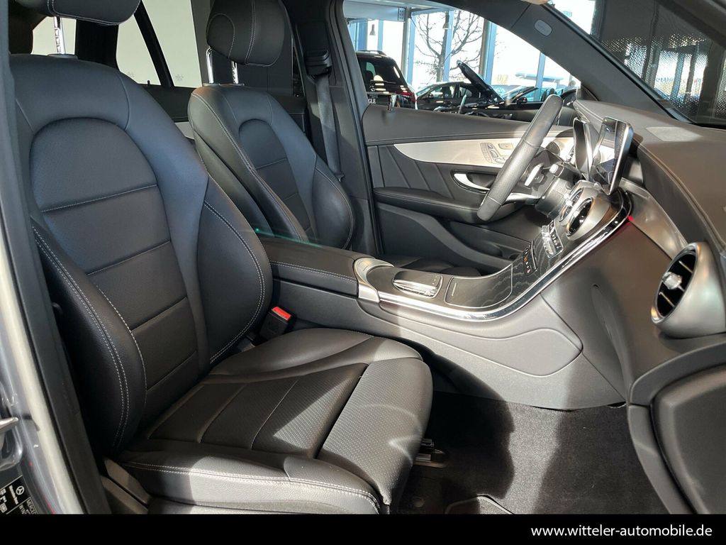 Mercedes-Benz GLC 300 2022