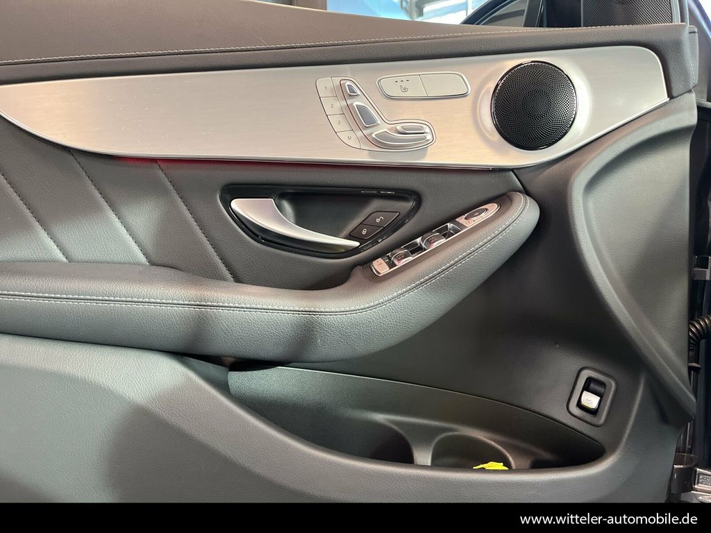 Mercedes-Benz GLC 300 2022