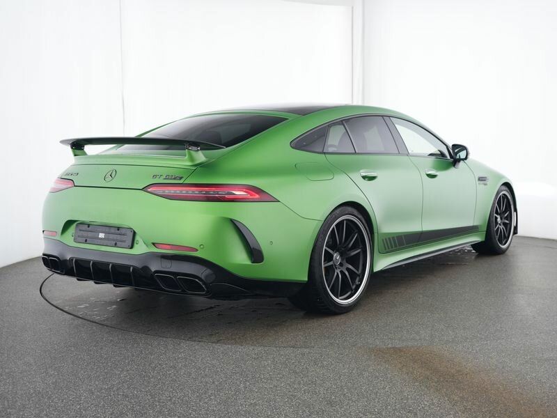 Mercedes-Benz AMG GT 2025
