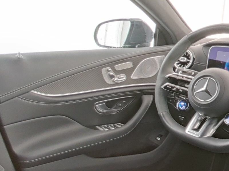 Mercedes-Benz AMG GT 2025