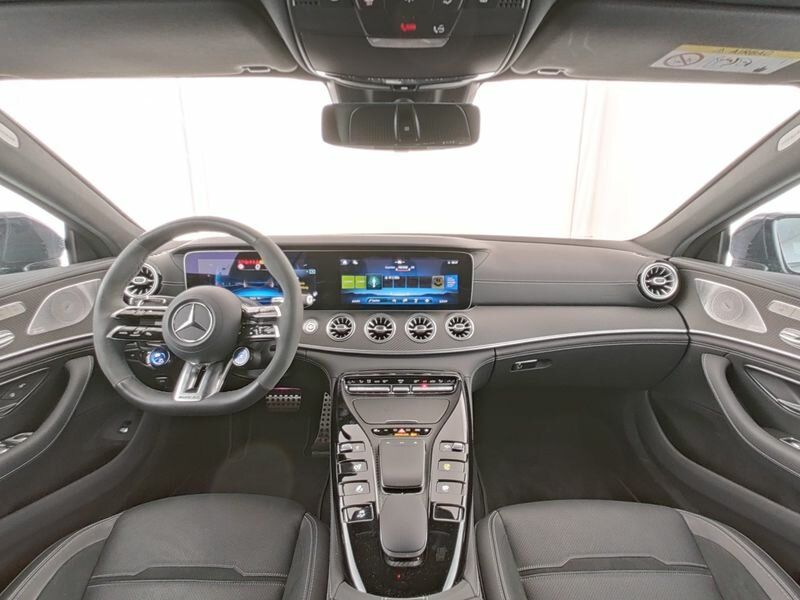 Mercedes-Benz AMG GT 2025