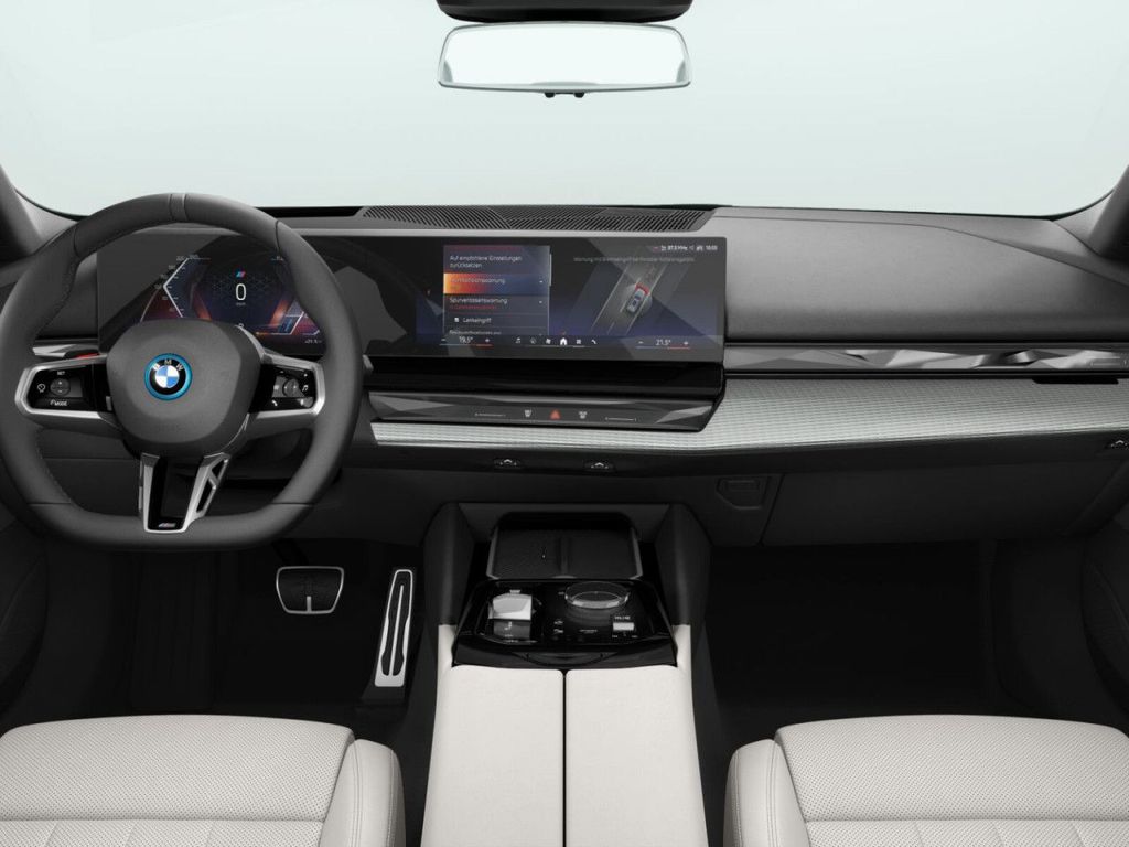 BMW i5 2025