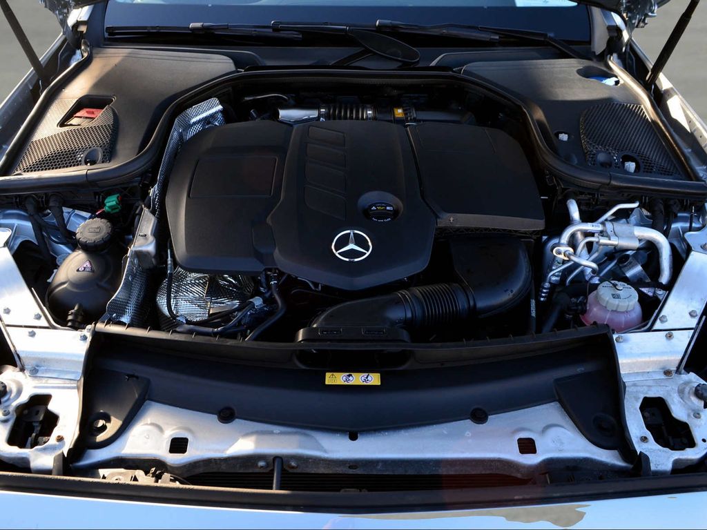 Mercedes-Benz E 300 2021