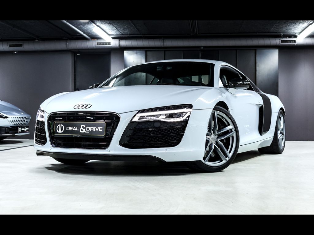 Audi R8 2013