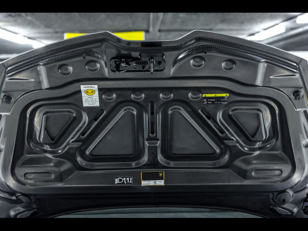 Lamborghini Huracán 2024