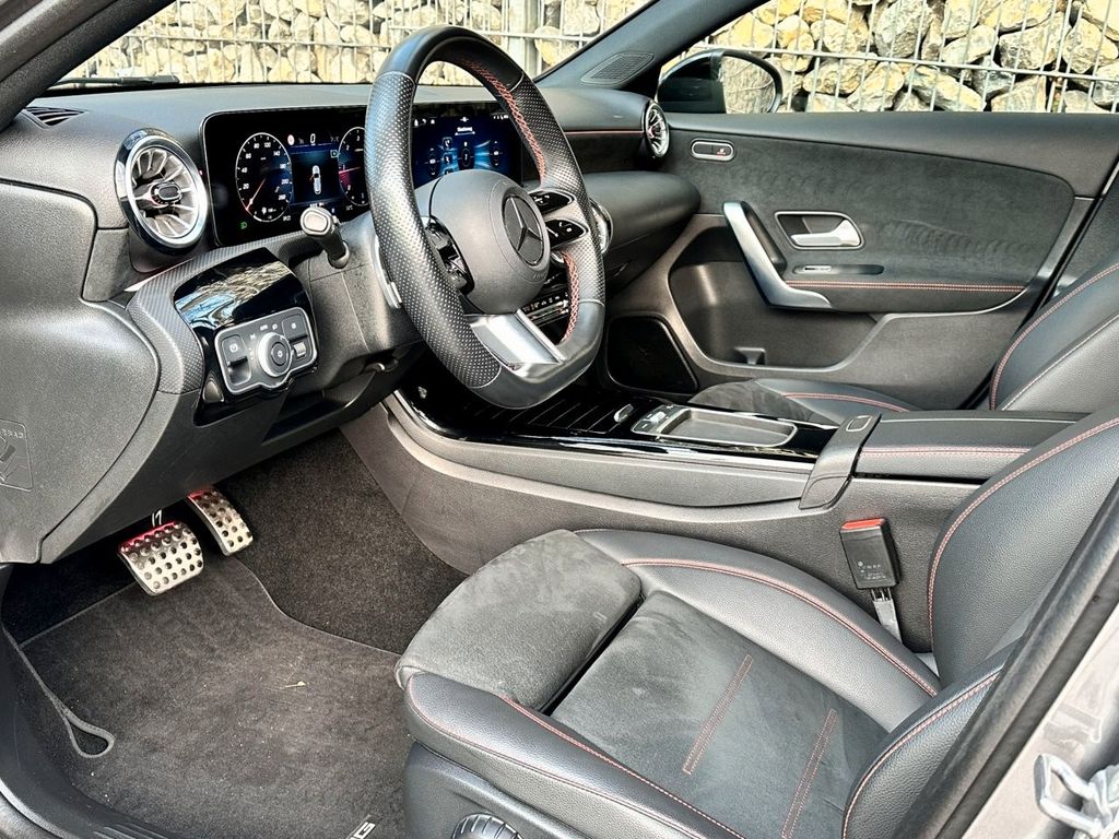 Mercedes-Benz A 220 2023