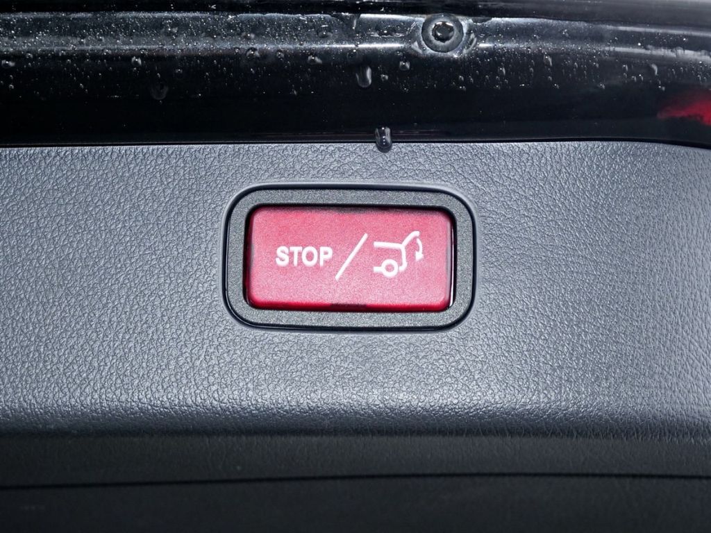 Mercedes-Benz C 300 2024