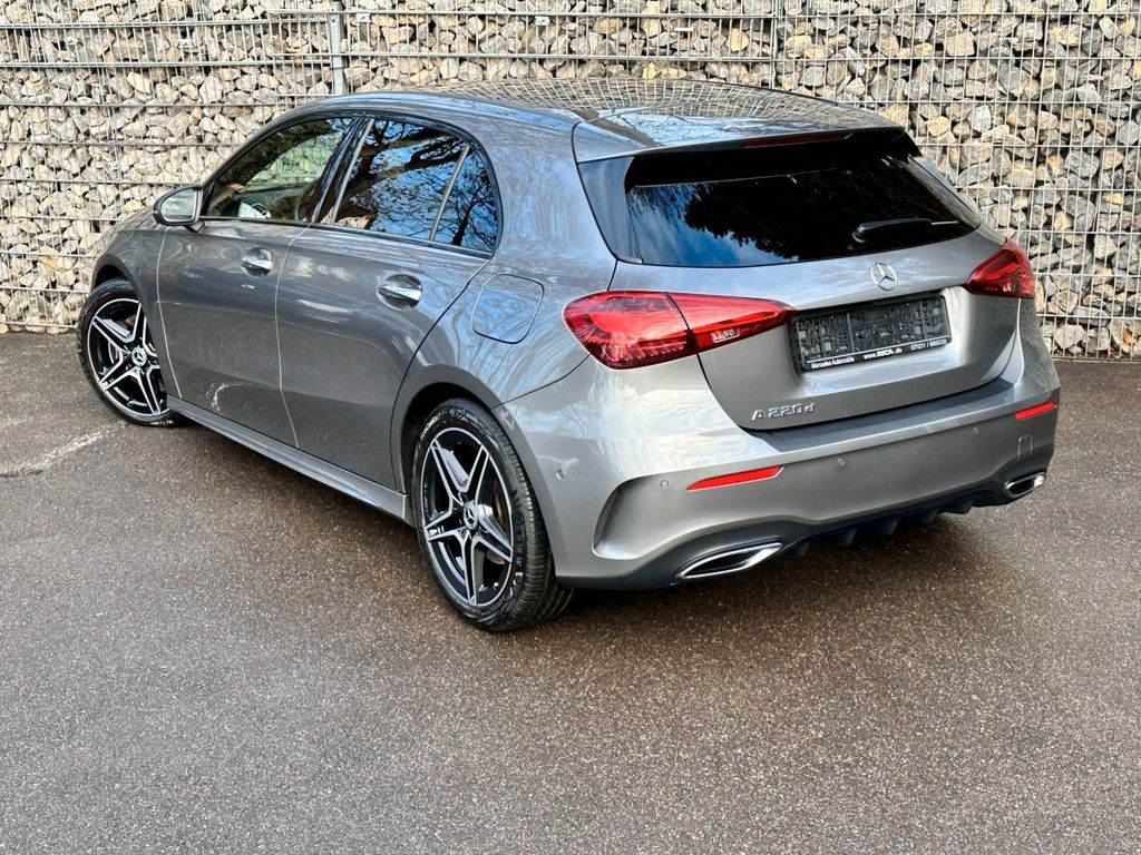Mercedes-Benz A 220 2023