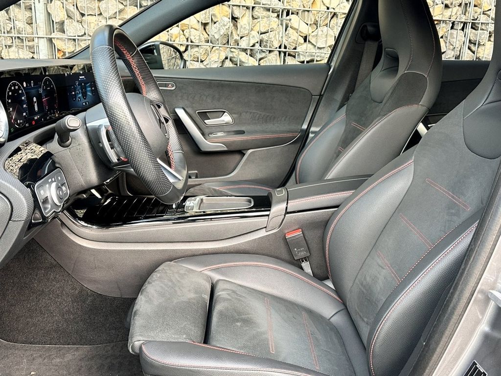 Mercedes-Benz A 220 2023