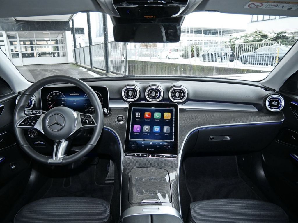 Mercedes-Benz C 300 2024