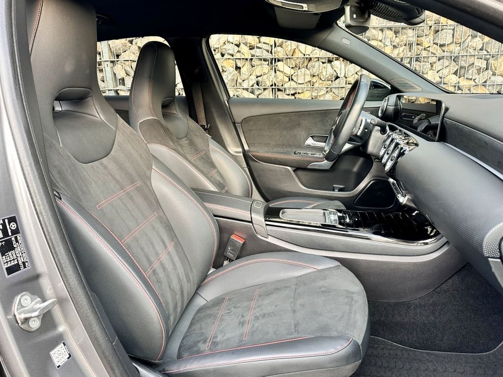 Mercedes-Benz A 220 2023