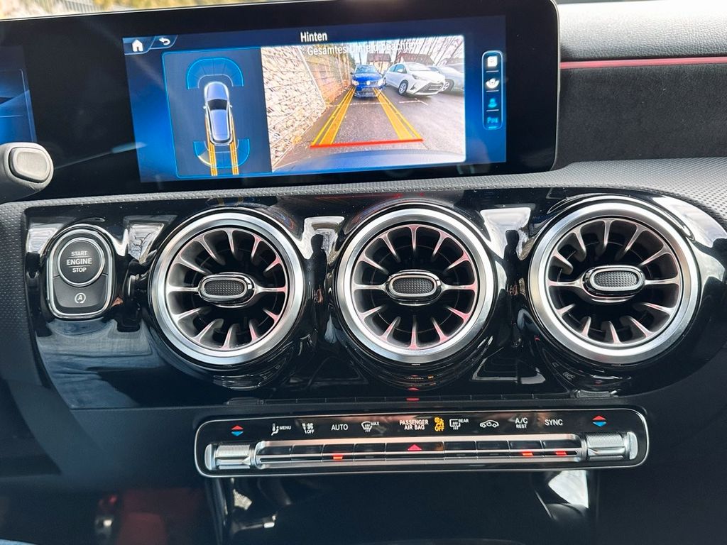 Mercedes-Benz A 220 2023