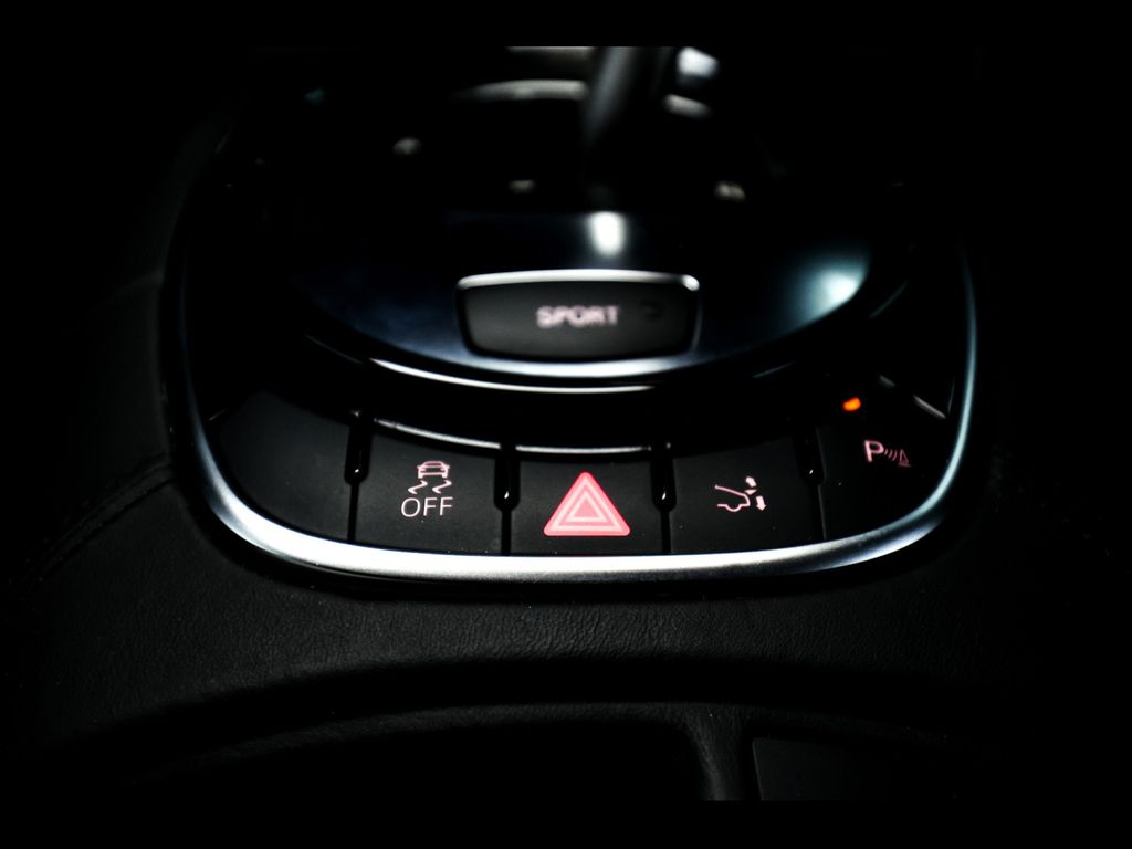 Audi R8 2013