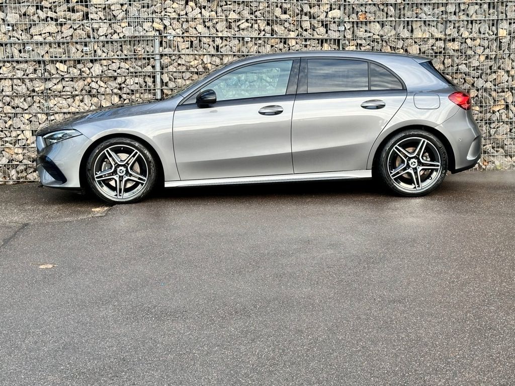 Mercedes-Benz A 220 2023