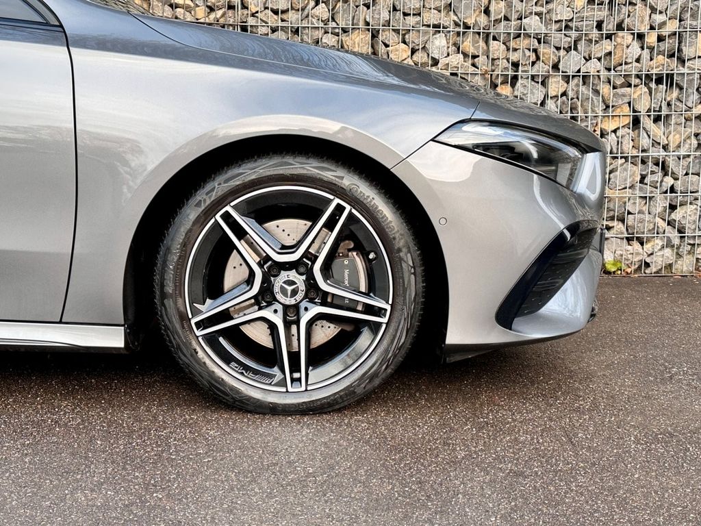 Mercedes-Benz A 220 2023