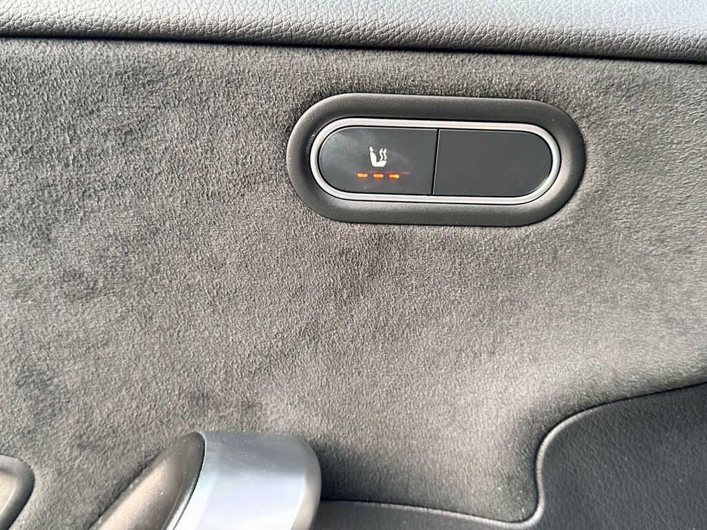 Mercedes-Benz A 220 2023