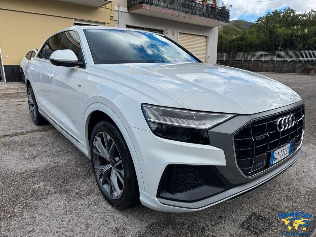 Audi Q8 2022