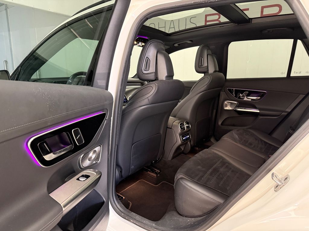 Mercedes-Benz GLC 300 2023