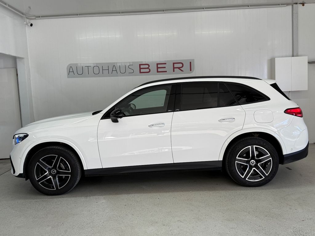 Mercedes-Benz GLC 300 2023