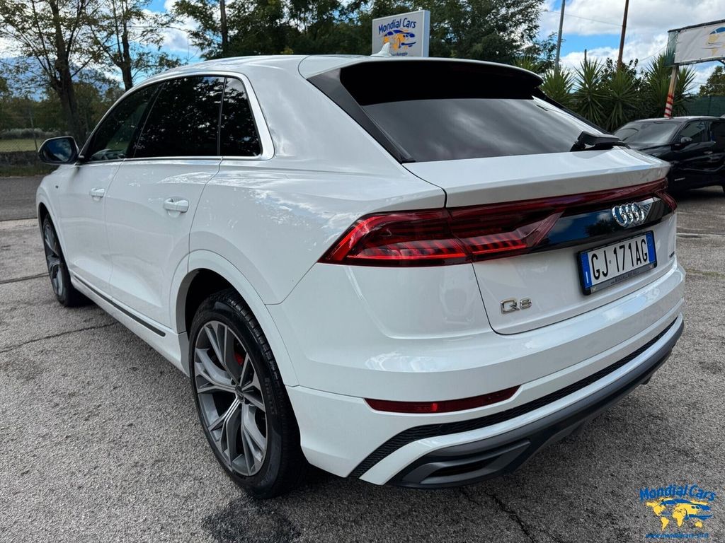 Audi Q8 2022
