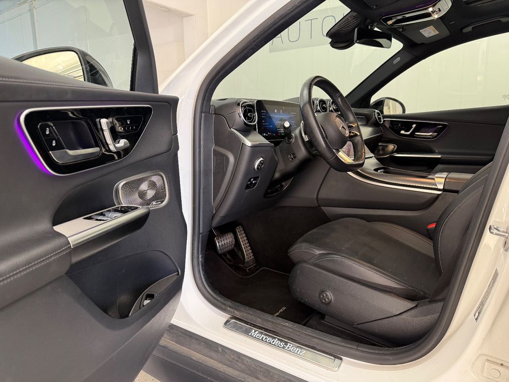 Mercedes-Benz GLC 300 2023