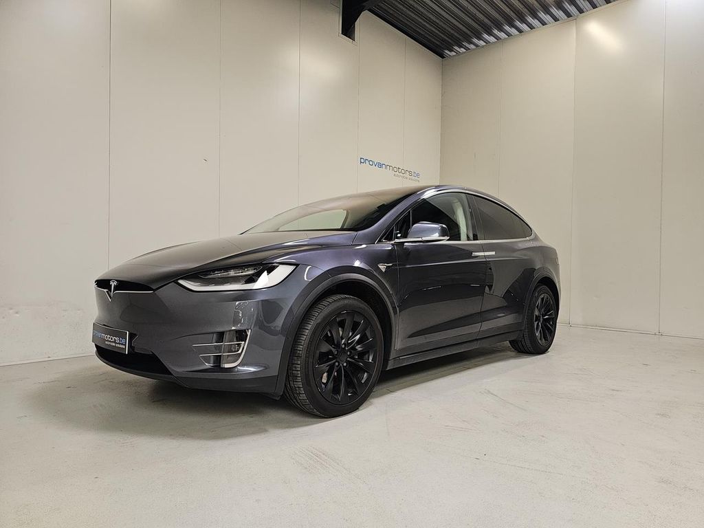 Tesla Model X 2017