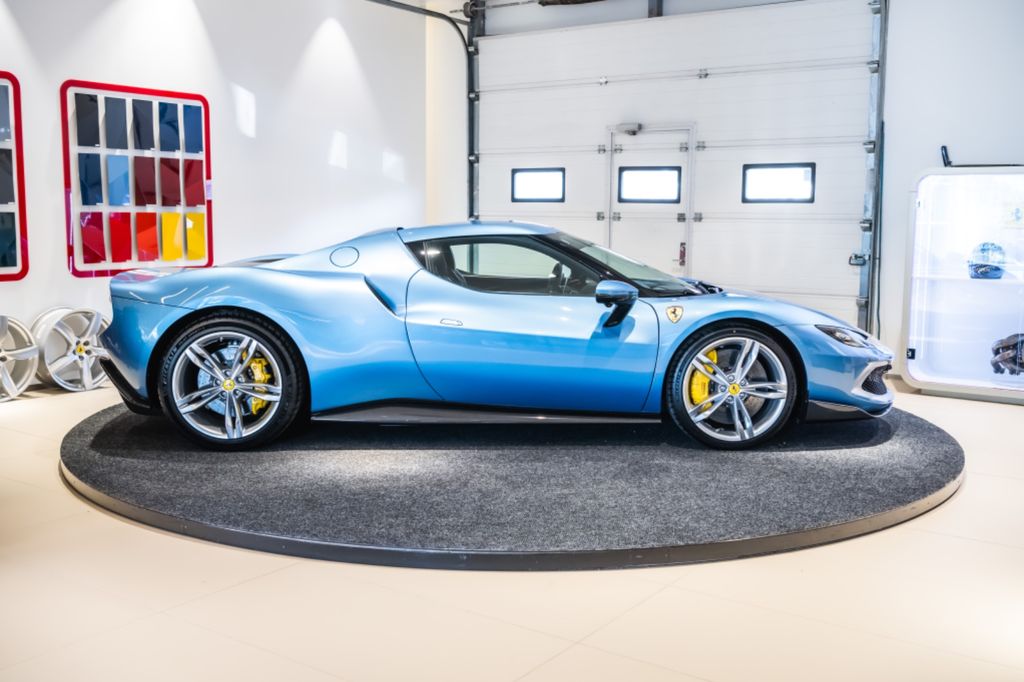 Ferrari 296 GTB 2024