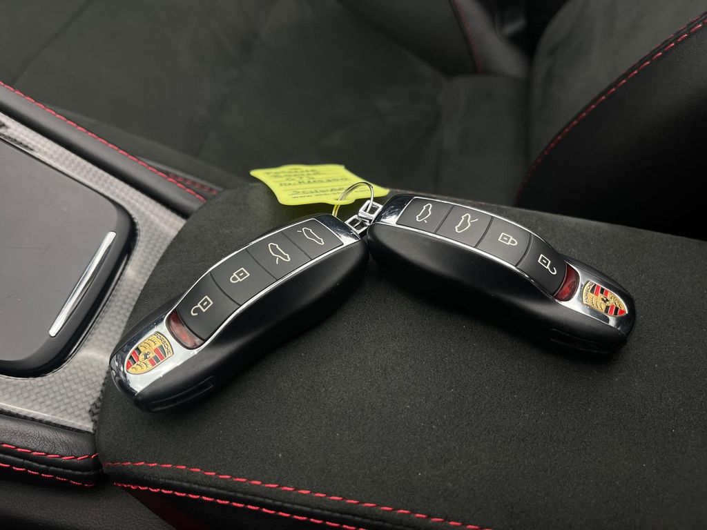 Porsche Boxster 2024