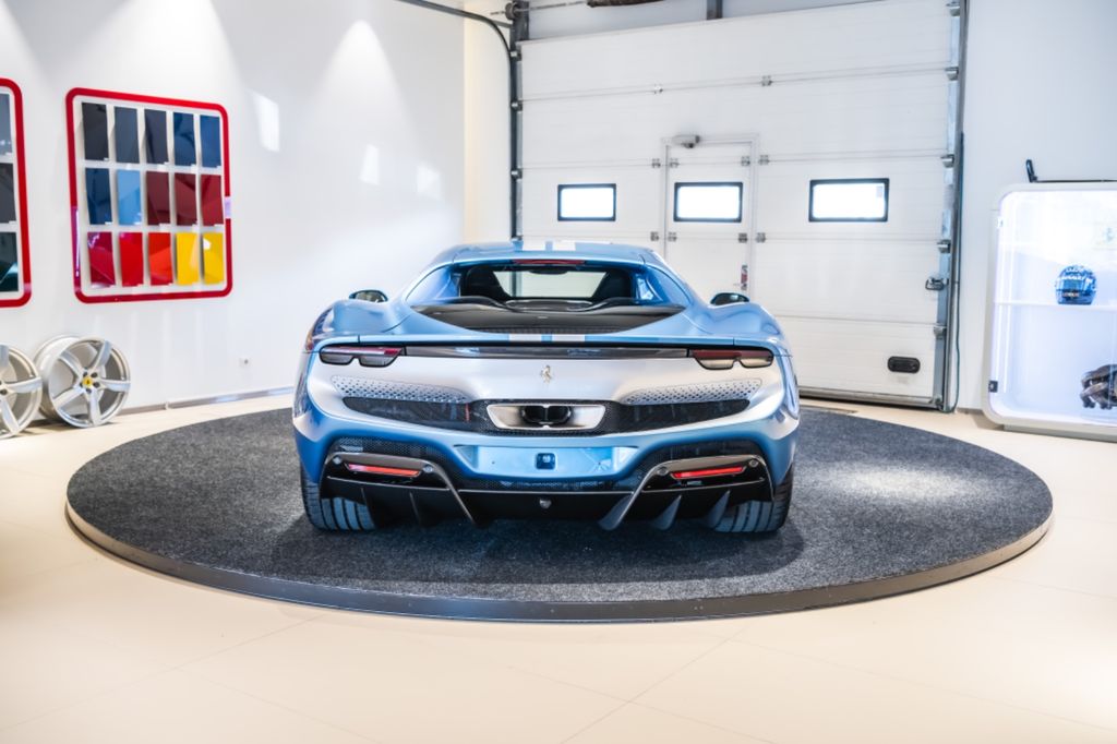 Ferrari 296 GTB 2024