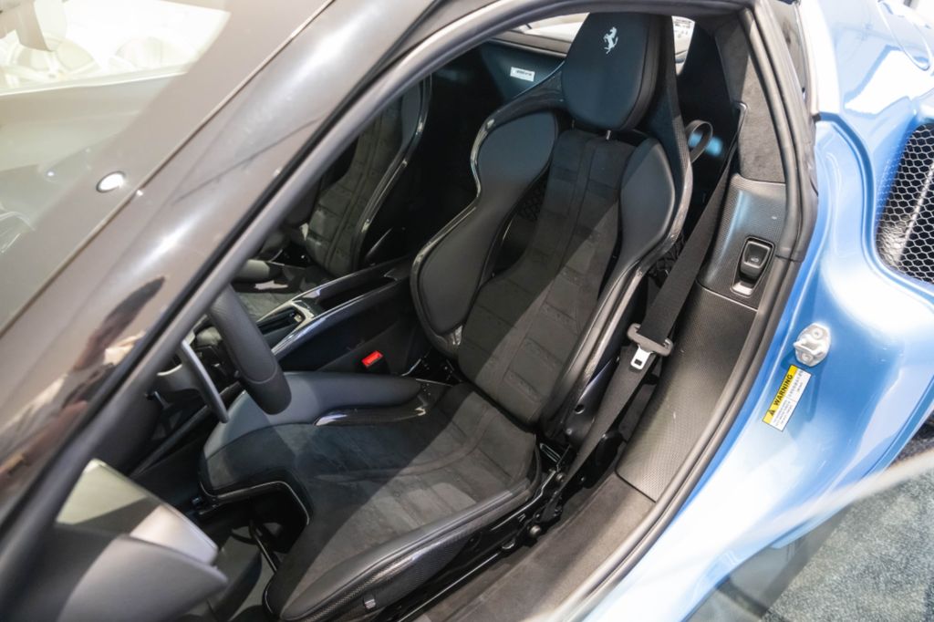 Ferrari 296 GTB 2024