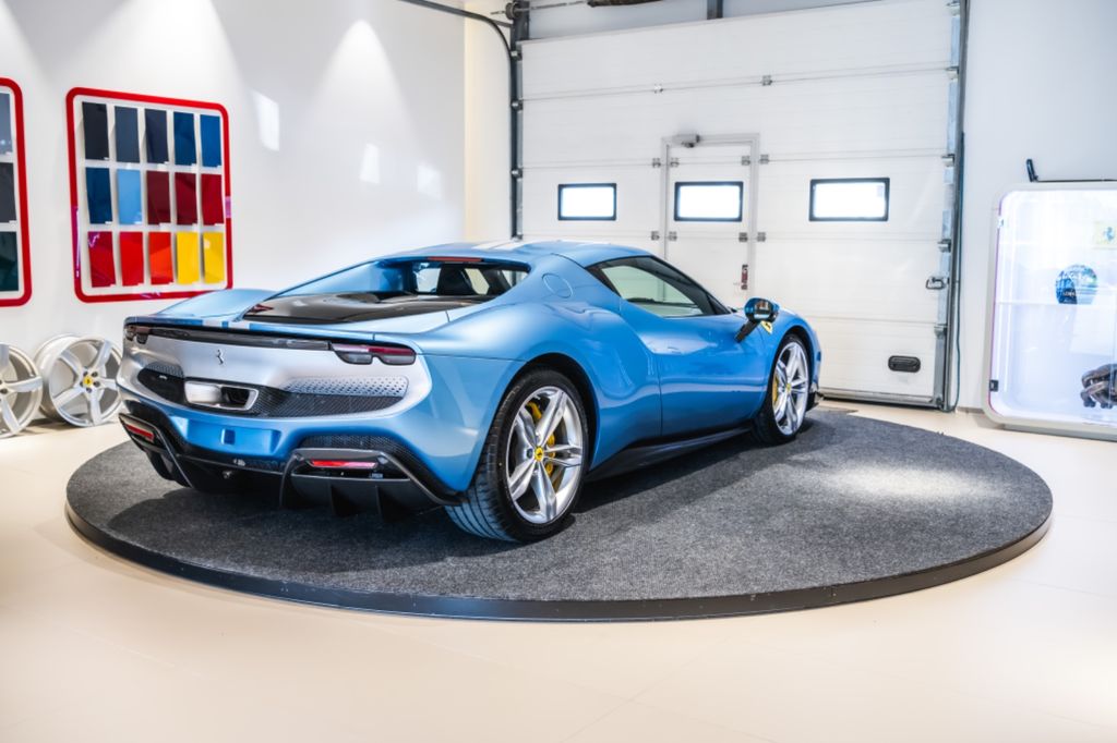 Ferrari 296 GTB 2024