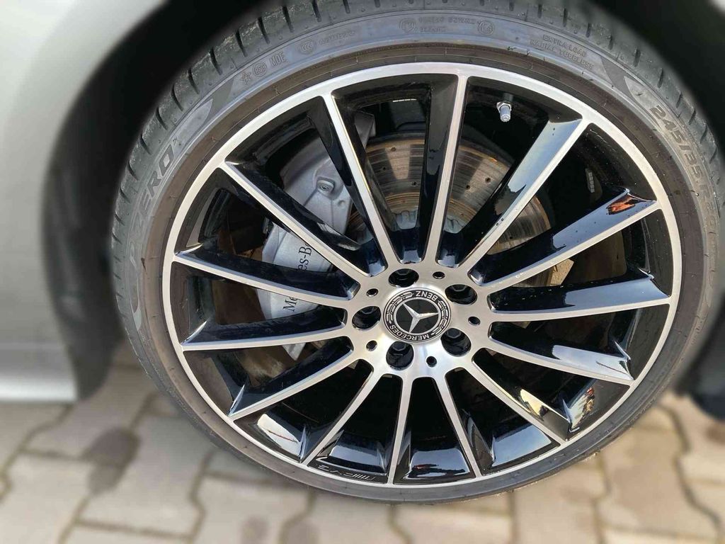 Mercedes-Benz E 200 2024