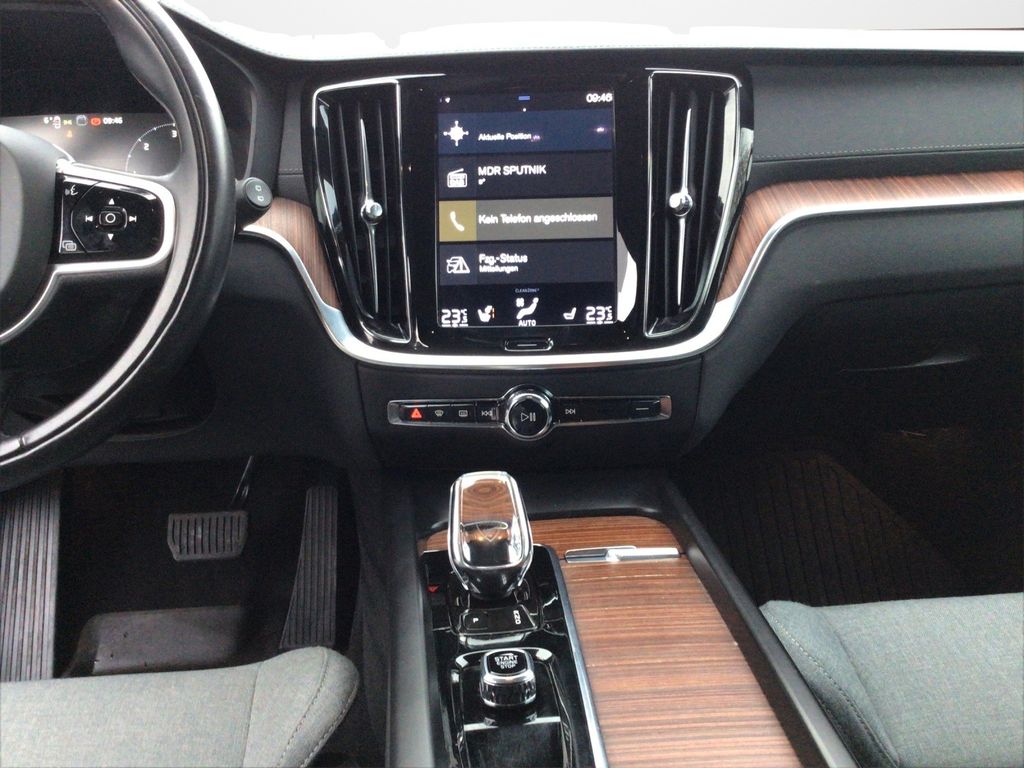 Volvo V60 2021