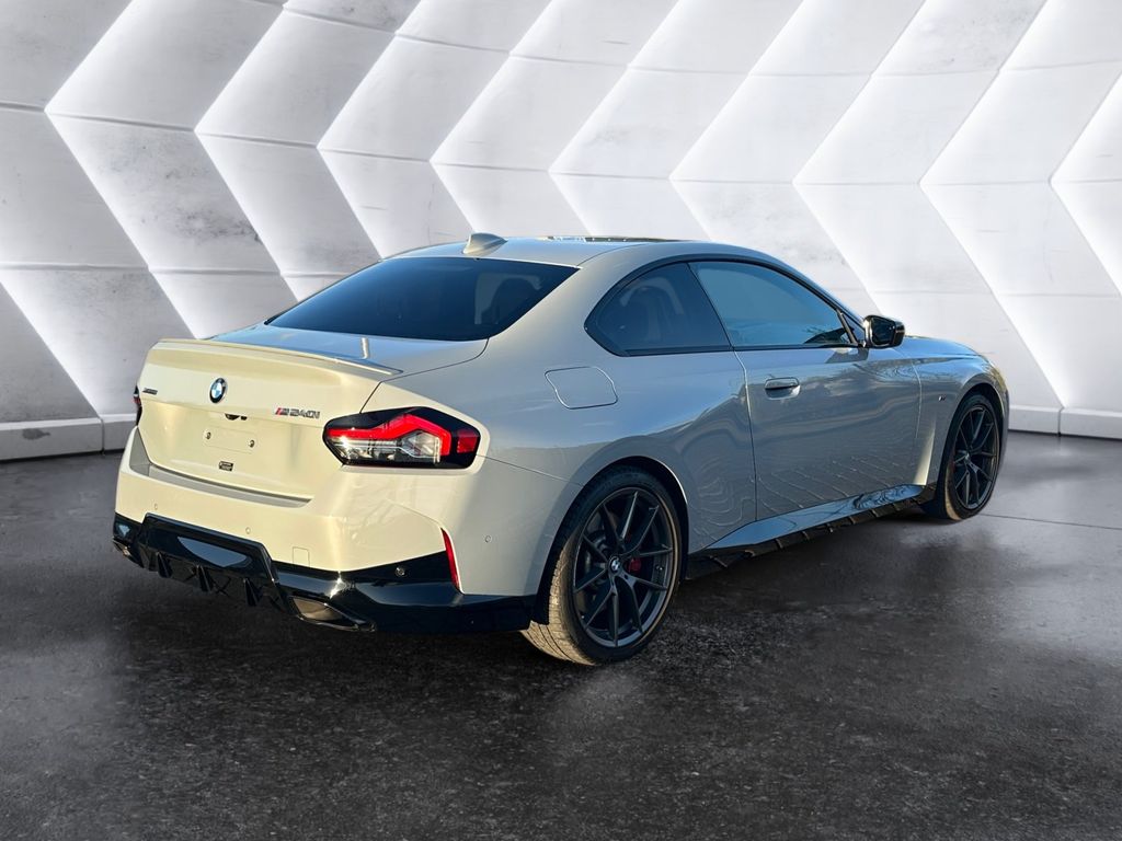 BMW M240i 2022
