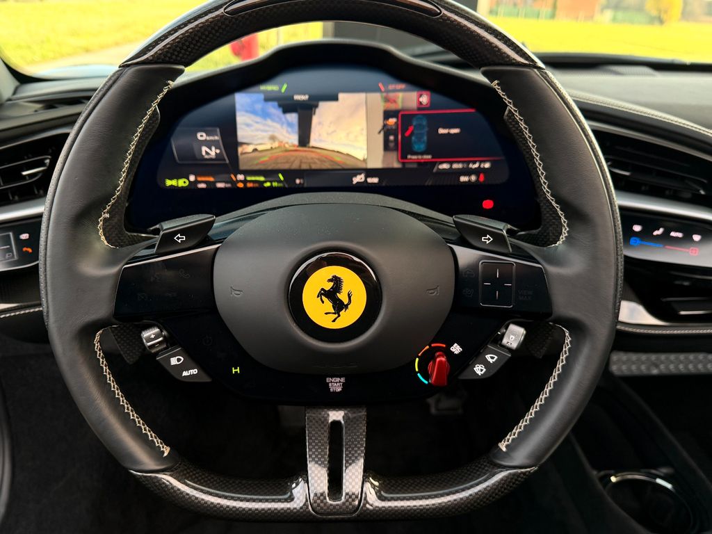 Ferrari SF90 2024