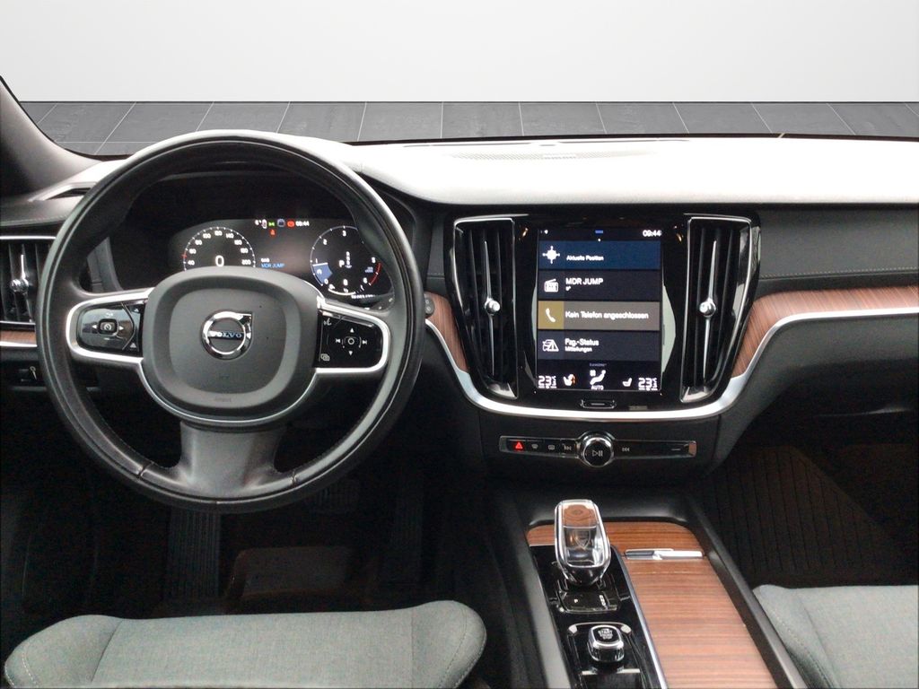 Volvo V60 2021