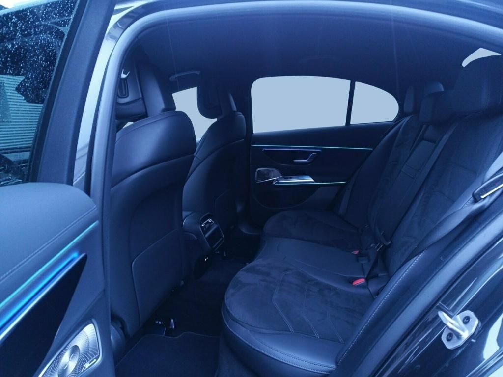 Mercedes-Benz E 220 2024