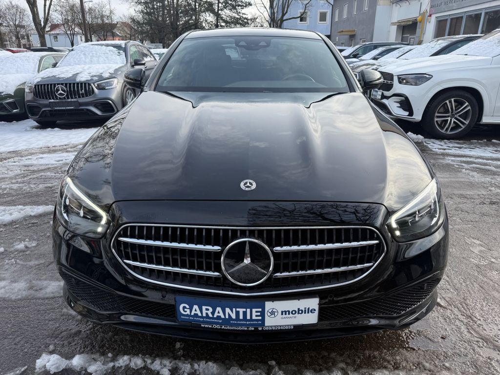 Mercedes-Benz E 300 2022
