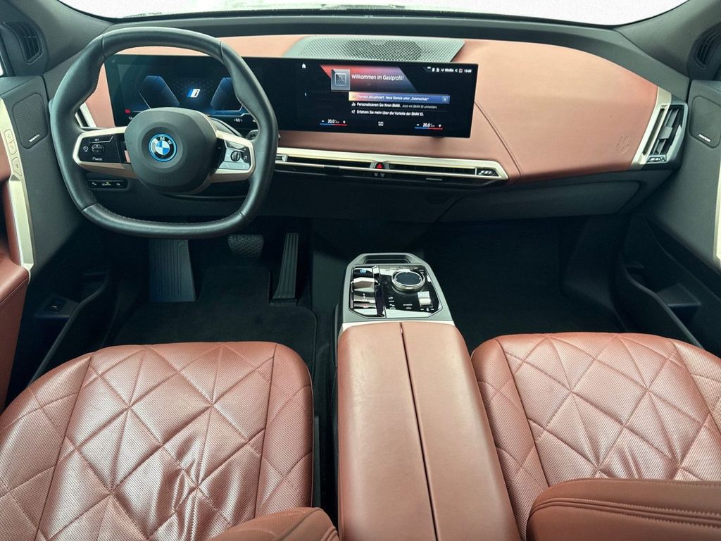 BMW iX 2022