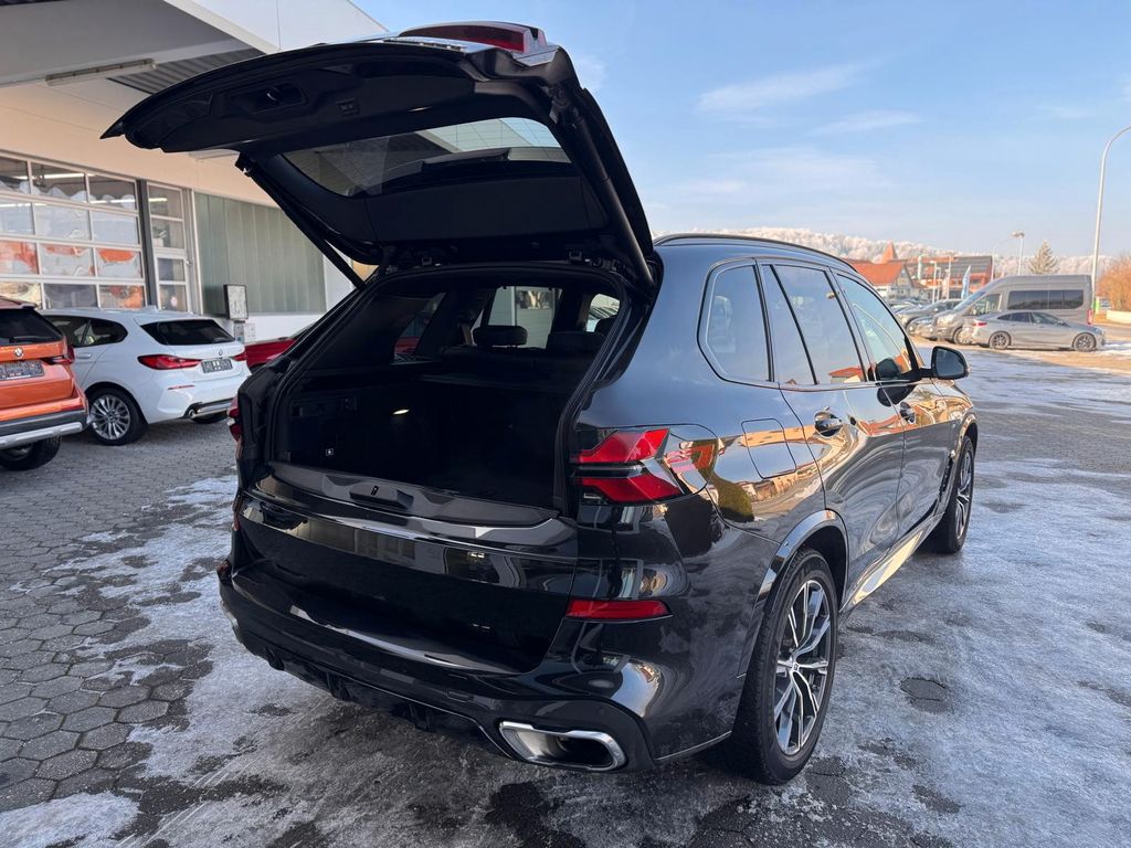 BMW X5 2024