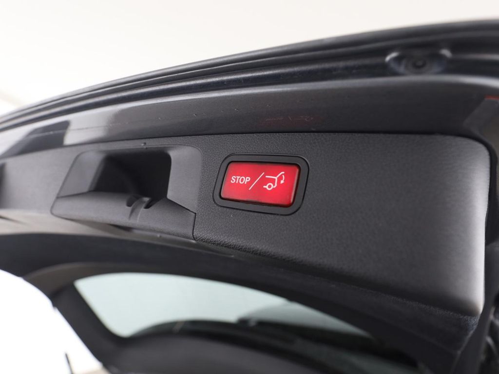 Mercedes-Benz E 300 2022