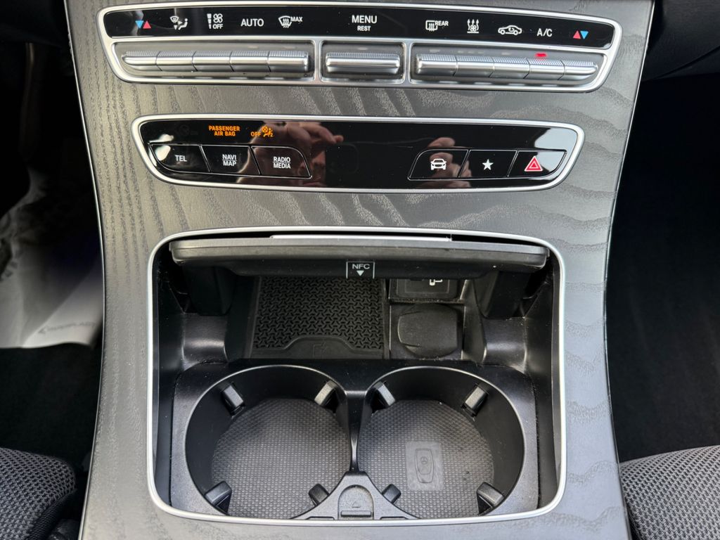 Mercedes-Benz E 300 2022