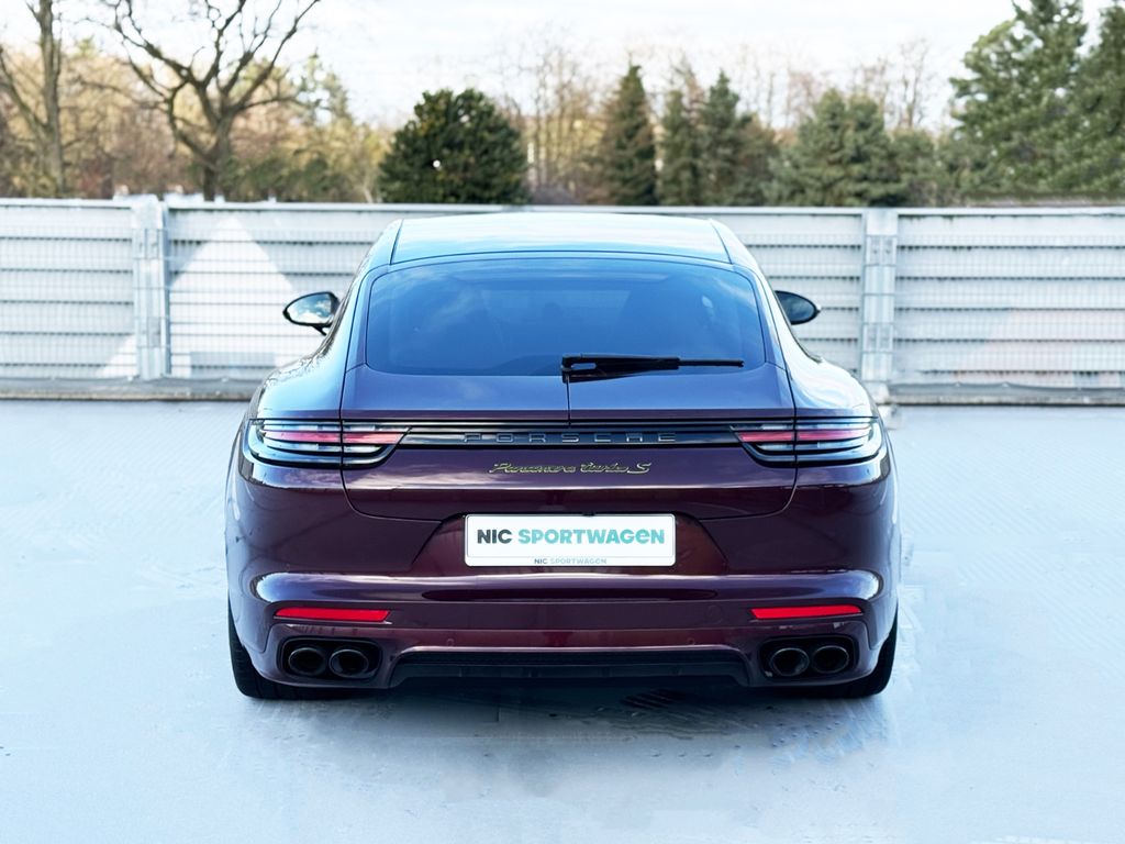 Porsche Panamera 2020