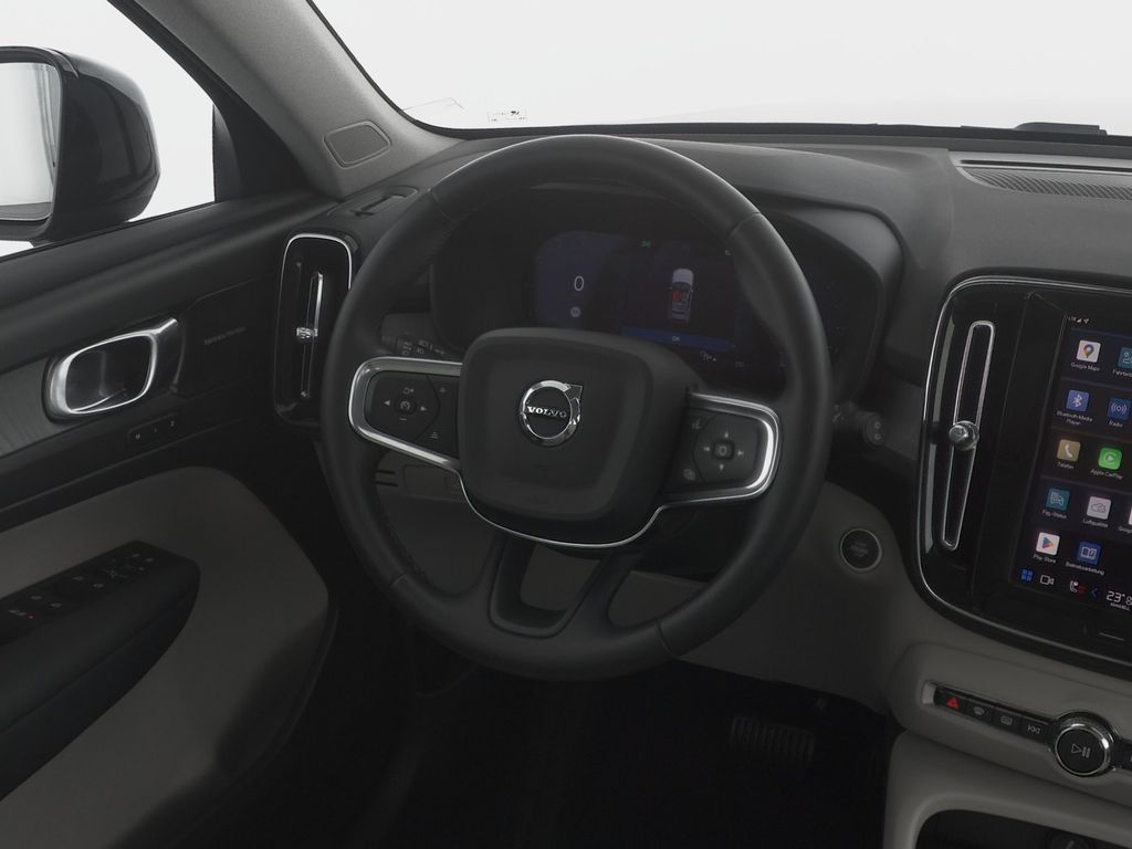 Volvo XC40 2023