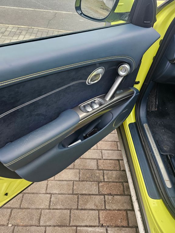 Genesis GV60 2023
