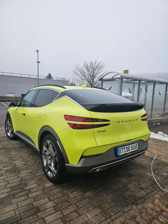 Genesis GV60 2023