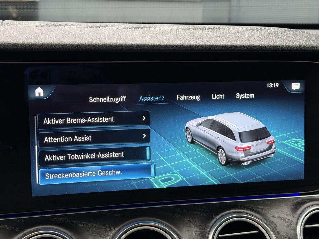 Mercedes-Benz E 300 2022