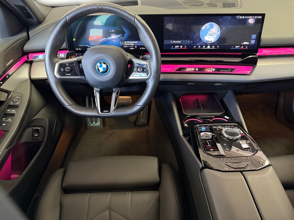 BMW i5 2024