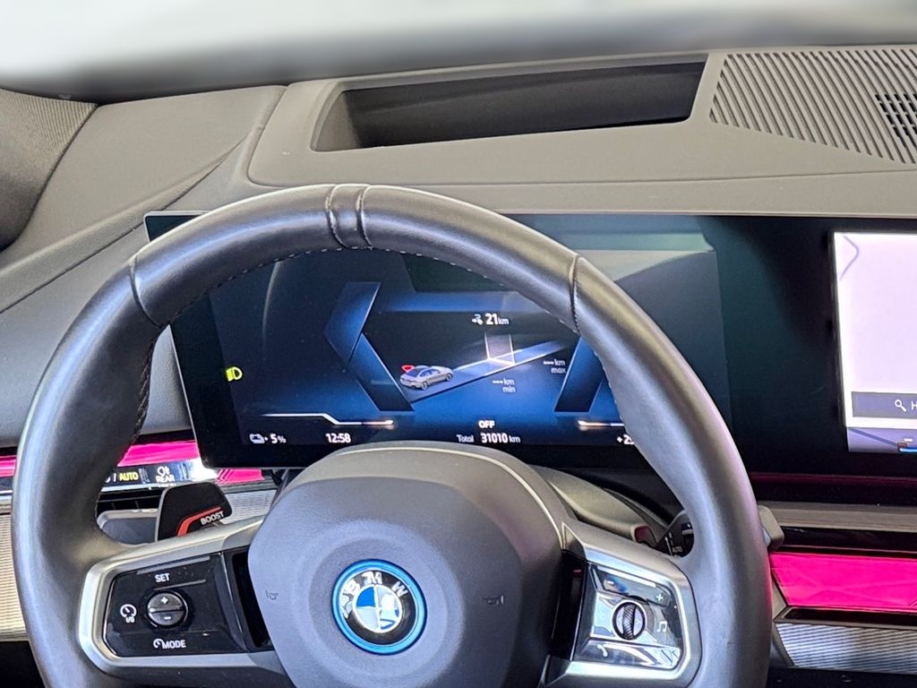 BMW i5 2024